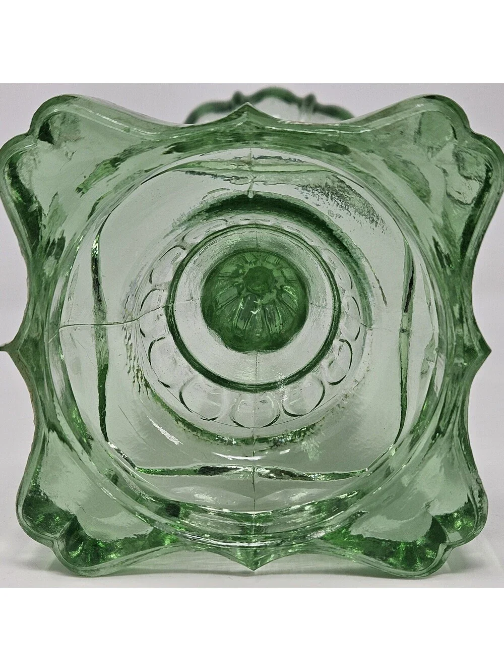 Vintage Retro Green Depression Glass Oil Lamp 9.25